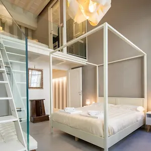  Appartamento Casa Velluti Deluxe Italia