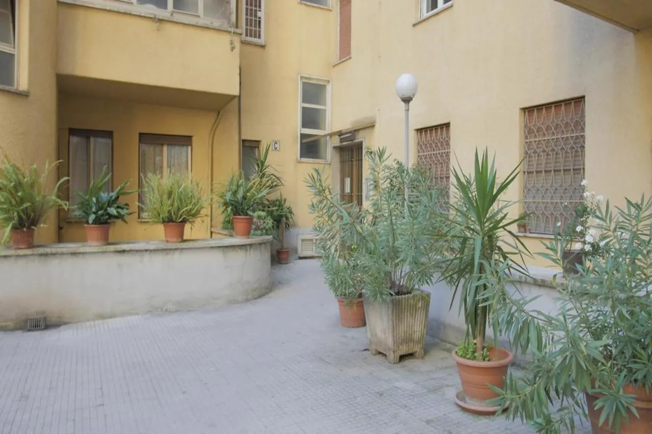 Bed & Breakfast Bed and Breakfast Vino E Vinili Roma Italia