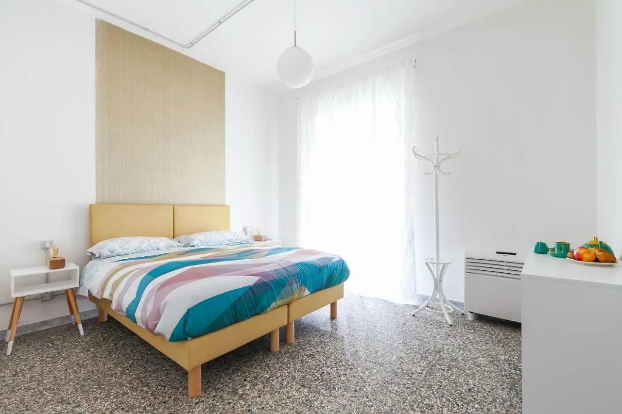 Bed and Breakfast Vino E Vinili Roma Bed & Breakfast
