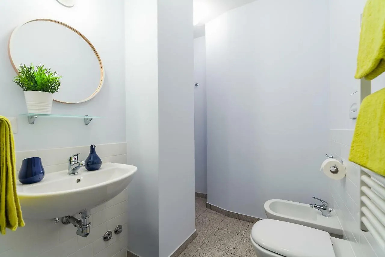 Bed & Breakfast Bed and Breakfast Vino E Vinili Roma Italia